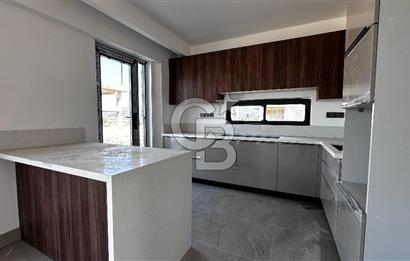 Foça Gerenköy Tam Müstakil 3+1 2 Banyo&WC  Site İçi Ortak Havuzlu