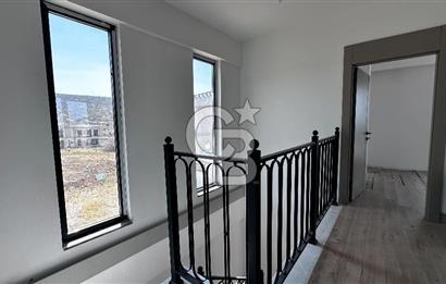 Foça Gerenköy Tam Müstakil 3+1 2 Banyo&WC  Site İçi Ortak Havuzlu