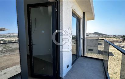 Foça Gerenköy Tam Müstakil 3+1 2 Banyo&WC  Site İçi Ortak Havuzlu
