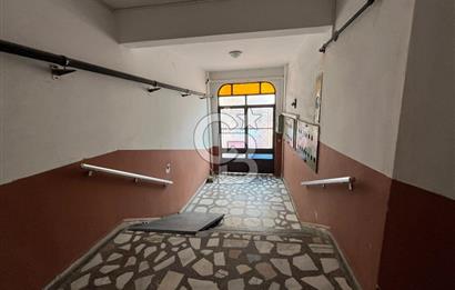 LAPSEKİ ÇARŞI MERKEZİNDE 3+1 SATILIK DAİRE