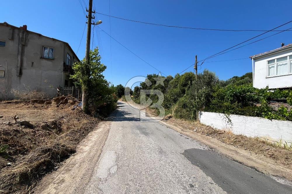 LAPSEKİ GÜRECİ KÖYÜNDE SATILIK İMARLI ARSA
