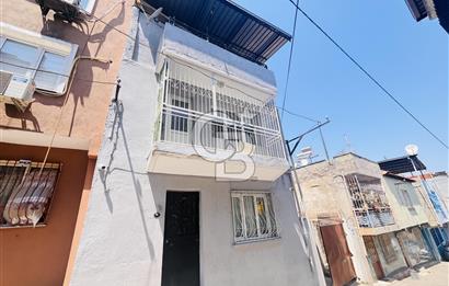 Konak Gültepe'de 2 Katlı 2 Daireli Teraslı Komple Satılık Bina 