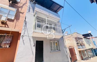 Konak Gültepe'de 2 Katlı 2 Daireli Teraslı Komple Satılık Bina 