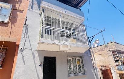 Konak Gültepe'de 2 Katlı 2 Daireli Teraslı Komple Satılık Bina 