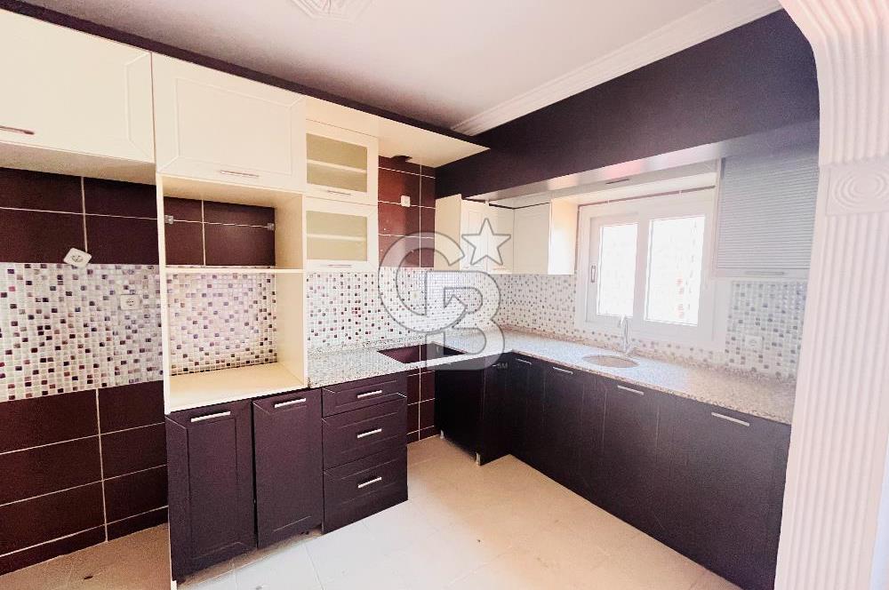 Konak Gültepe'de 2 Katlı 2 Daireli Teraslı Komple Satılık Bina 