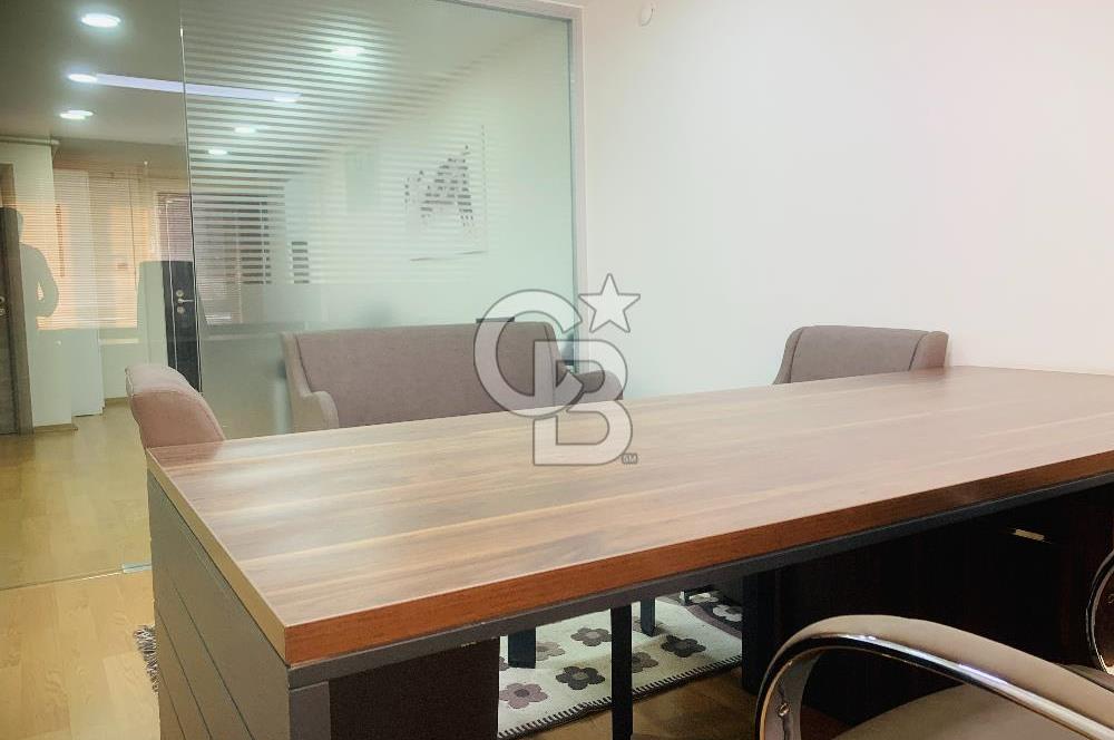 MEBUSEVLERİNDE YENİ BİNADA ÖZEL YAPIM SATILIK LÜKS OFİS