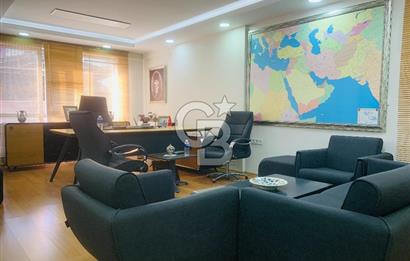 MEBUSEVLERİNDE YENİ BİNADA ÖZEL YAPIM SATILIK LÜKS OFİS