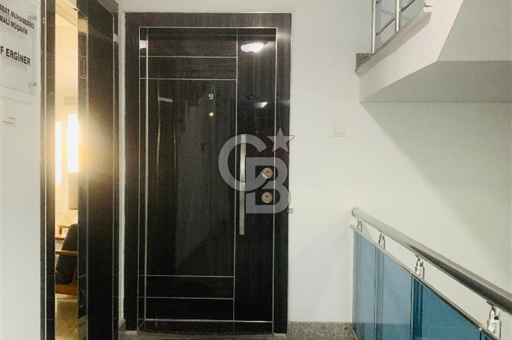 MEBUSEVLERİNDE YENİ BİNADA ÖZEL YAPIM SATILIK LÜKS OFİS