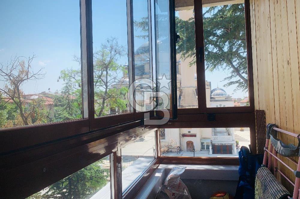 SUBAYEVLERİ AKSA CAMİ KARŞISI ÖZEL YAPIM 3+1 SATILIK DAİRE