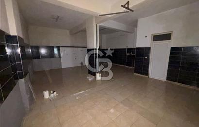 MENEMEN KASIMPAŞA MAHALLESİ'NDE 170 M2 GENİŞ KİRALIK DÜKKAN