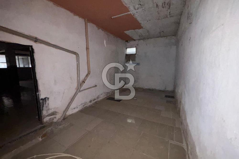 MENEMEN KASIMPAŞA MAHALLESİ'NDE 170 M2 GENİŞ KİRALIK DÜKKAN