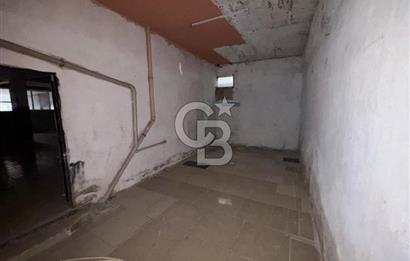 MENEMEN KASIMPAŞA MAHALLESİ'NDE 170 M2 GENİŞ KİRALIK DÜKKAN