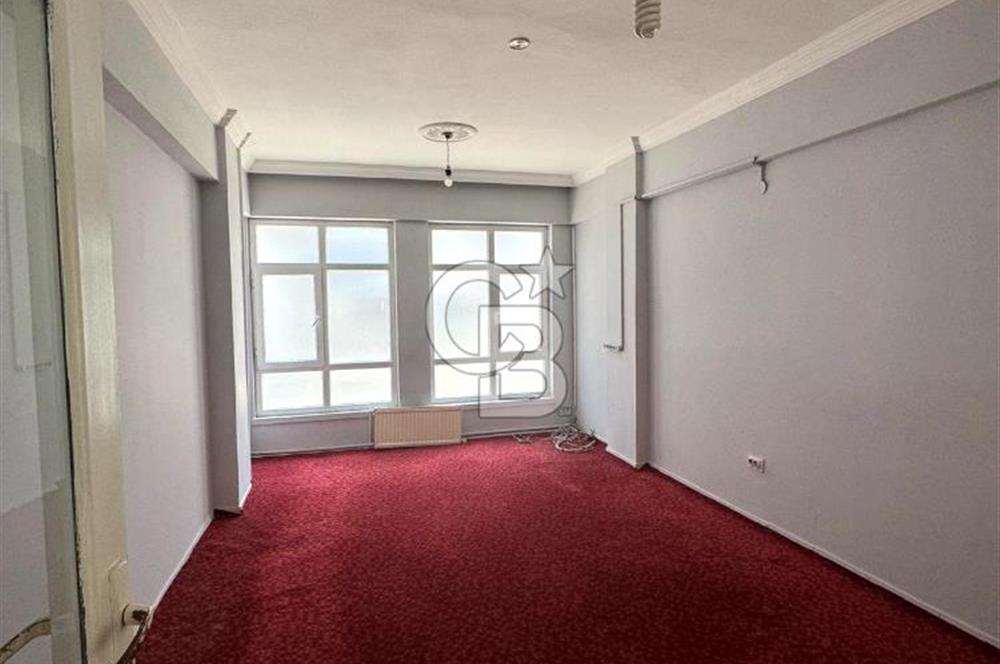 Şarkiye  Mahallesinde Kiralık İş Yeri 