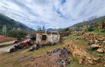 ÇANAKKALE AYVACIK KESTANELİK KÖYÜ SATILIK KERPİÇ EV VE ARSASI