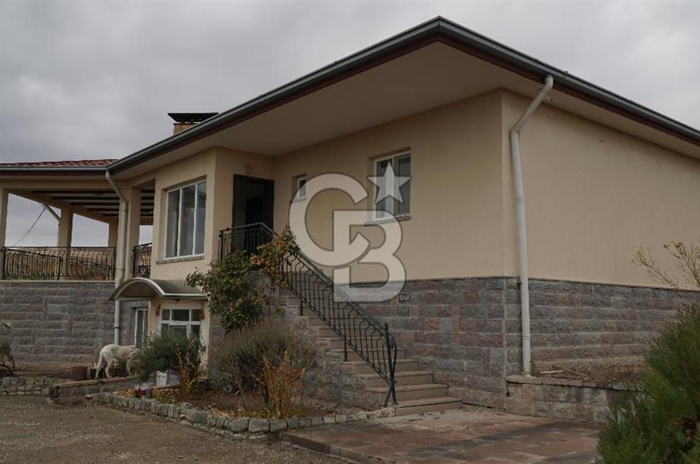 KALECİK ŞENYURT'TA EKİPMANLARIYLA SATILIK 92.167 m2 ÜZÜM BAĞI