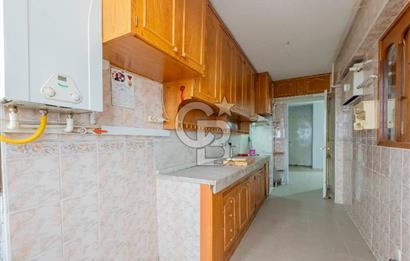 Bornova Büyük Park Yakını Kiralık 3 + 1 Daire