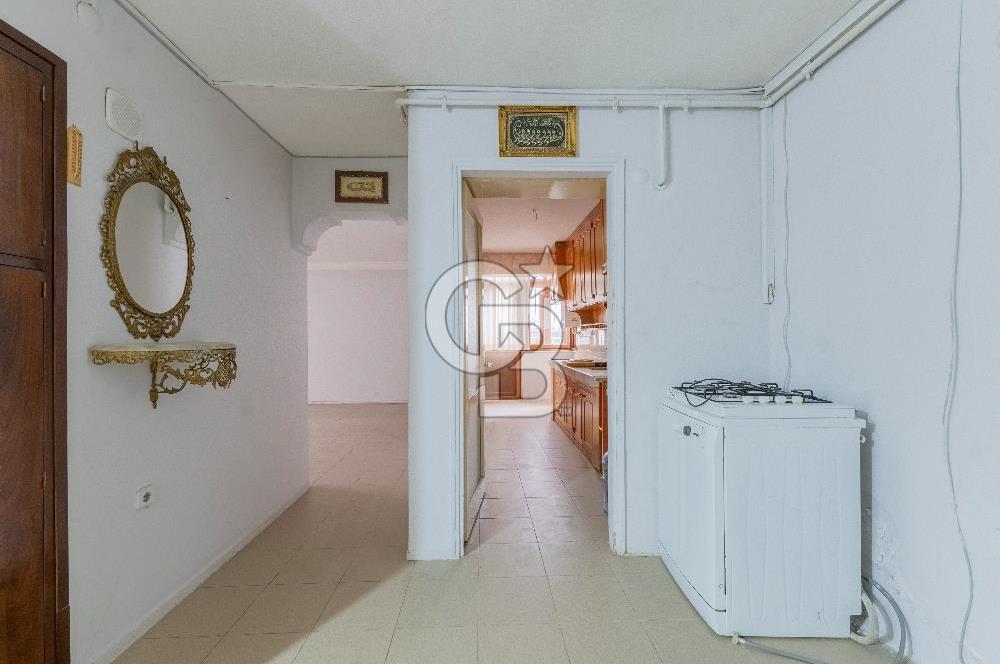 Bornova Büyük Park Yakını Kiralık 3 + 1 Daire