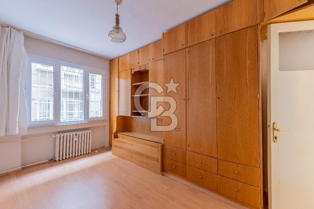 Bornova Büyük Park Yakını Kiralık 3 + 1 Daire