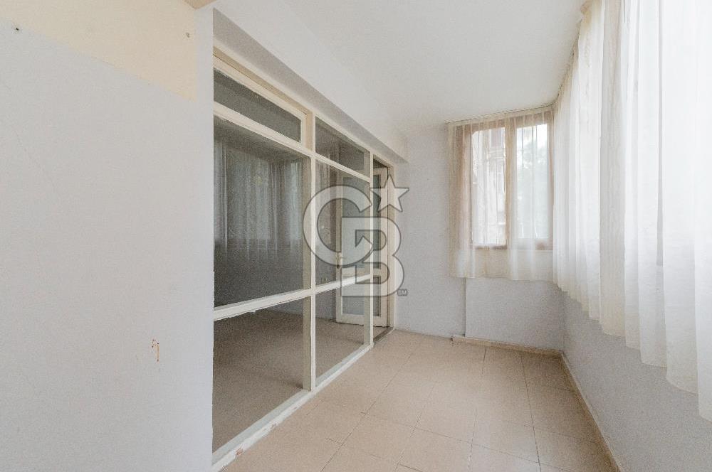 Bornova Büyük Park Yakını Kiralık 3 + 1 Daire