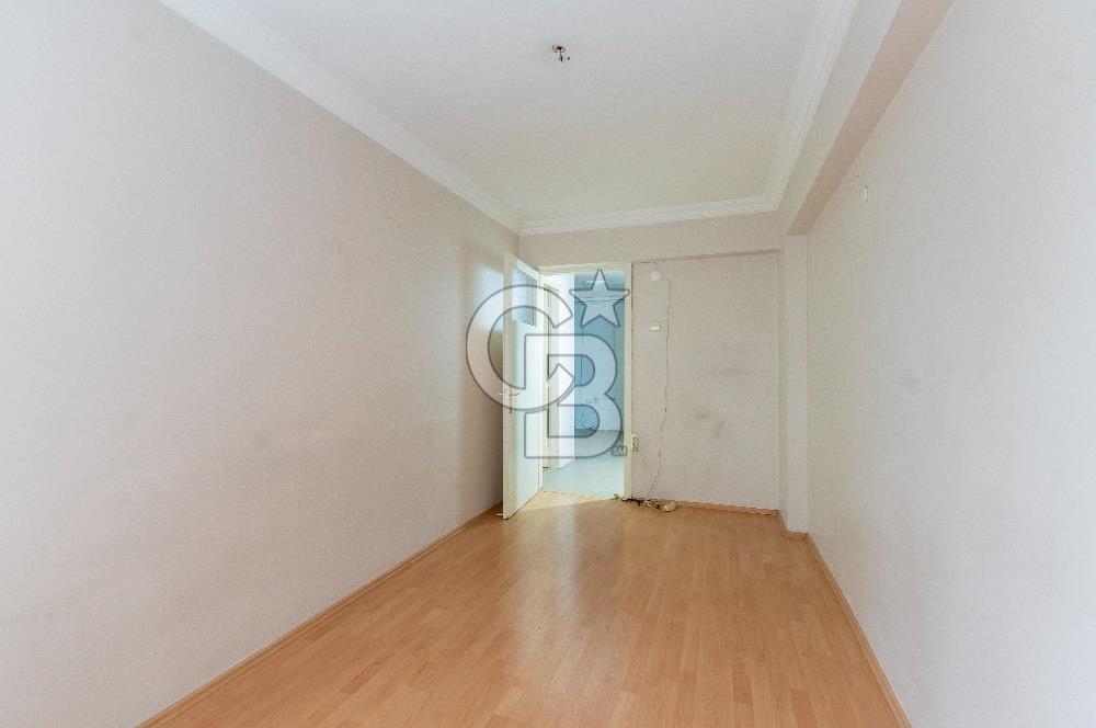 Bornova Büyük Park Yakını Kiralık 3 + 1 Daire
