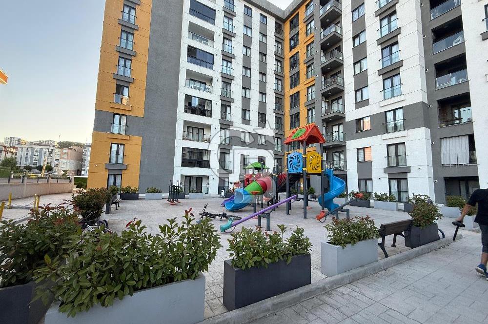FIRSAT ! PENDİK VELİBABA MAH. ZEYTİNDALI SİTESİ SATILIK 2+1 DAİRE 