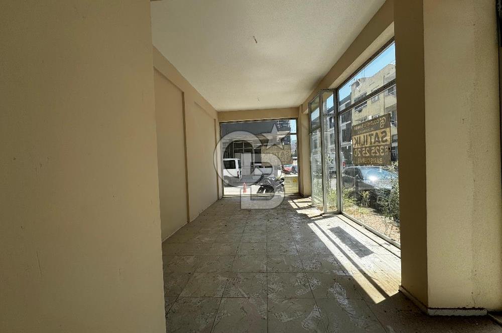 YEŞİLOVA C.TESİ PAZARI YAKINI SATILIK KÖŞE DÜKKAN