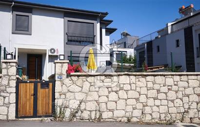 Çolak İbrahimde Geniş Bahçe Kullanımlı Villa