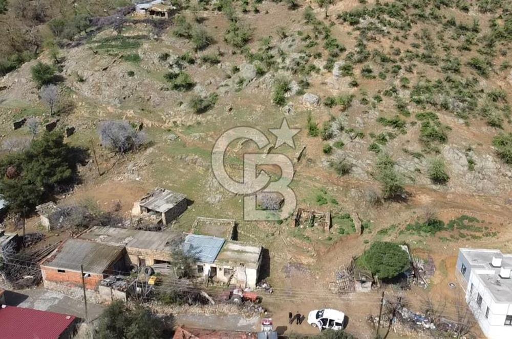 ÇANAKKALE AYVACIK KESTANELİK KÖYÜ SATILIK KERPİÇ EV VE ARSASI
