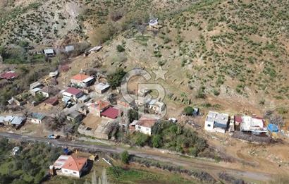 ÇANAKKALE AYVACIK KESTANELİK KÖYÜ SATILIK KERPİÇ EV VE ARSASI