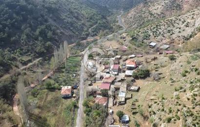 ÇANAKKALE AYVACIK KESTANELİK KÖYÜ SATILIK KERPİÇ EV VE ARSASI