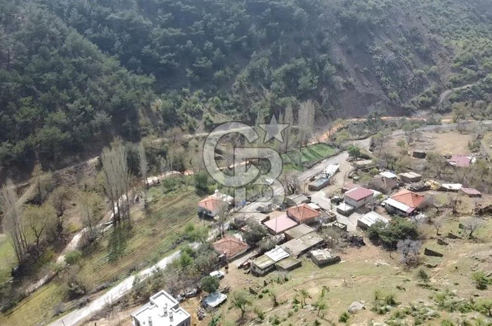 ÇANAKKALE AYVACIK KESTANELİK KÖYÜ SATILIK KERPİÇ EV VE ARSASI