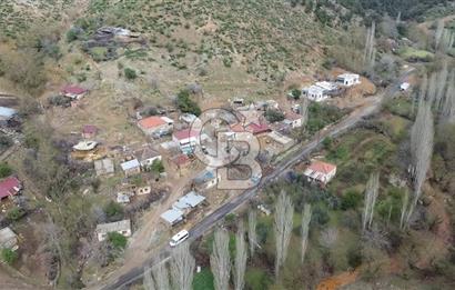 ÇANAKKALE AYVACIK KESTANELİK KÖYÜ SATILIK KERPİÇ EV VE ARSASI