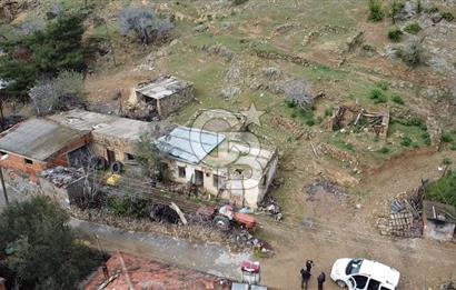 ÇANAKKALE AYVACIK KESTANELİK KÖYÜ SATILIK KERPİÇ EV VE ARSASI