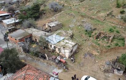 ÇANAKKALE AYVACIK KESTANELİK KÖYÜ SATILIK KERPİÇ EV VE ARSASI