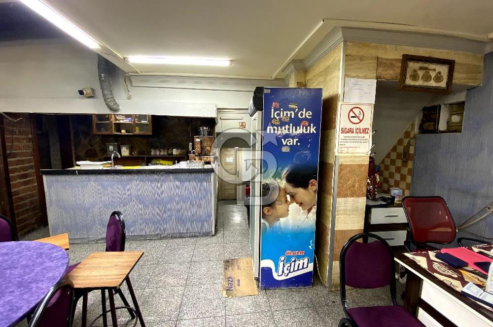 BOZYAKA MERKEZDE GENİŞ ASMA KATLI SATILIK DÜKKAN