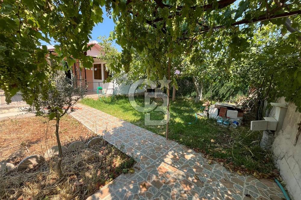 Urla Torasan Mahallesi 328 m2 Arsa İçerisinde Müstakil Ev
