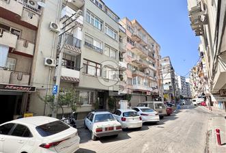 Konak Atilla Mh. Üçyol Metro İstasyon yakını D. Gazlı Satılık 2+1 Daire