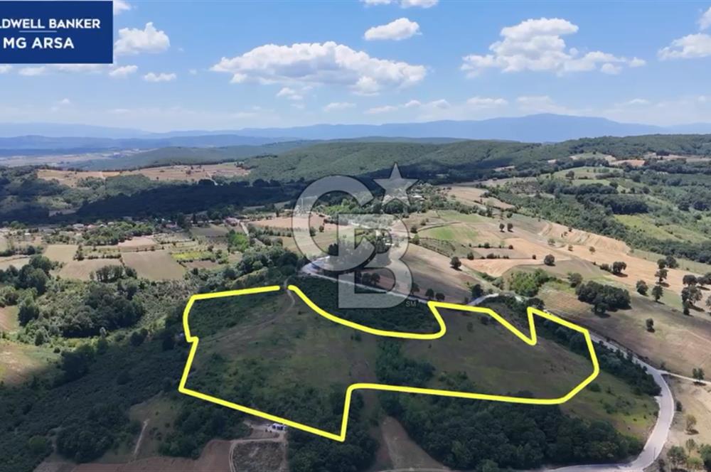 Kocaeli İzmit Güvercinlik'te 56 Dönümlük Göl Manzaralı Arazi