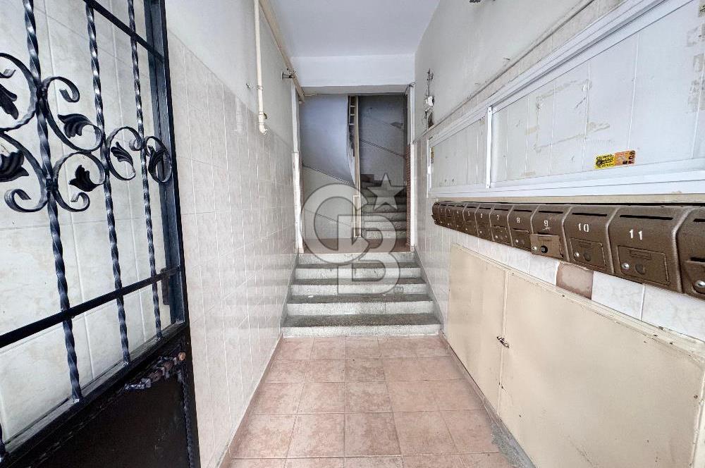 Konak Atilla Mh. Üçyol Metro İstasyon yakını D. Gazlı Satılık 2+1 Daire