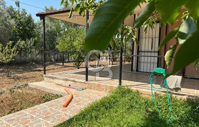 Urla Torasan Mahallesi 328 m2 Arsa İçerisinde Müstakil Ev