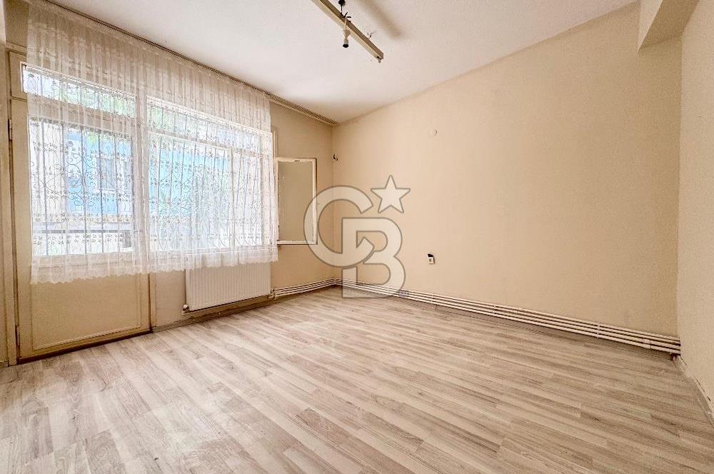 Konak Atilla Mh. Üçyol Metro İstasyon yakını D. Gazlı Satılık 2+1 Daire