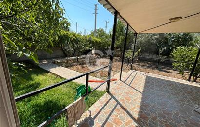 Urla Torasan Mahallesi 328 m2 Arsa İçerisinde Müstakil Ev