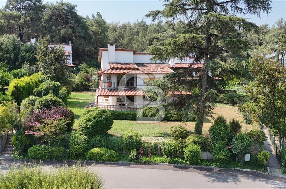 Kemalpaşa Yukarı kızılca Sağlıklı Yaşam Sitesinde Satılık Villa
