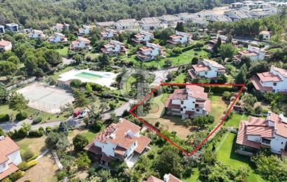 Kemalpaşa Yukarı kızılca Sağlıklı Yaşam Sitesinde Satılık Villa