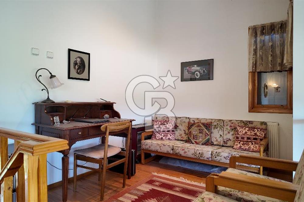 Kemalpaşa Yukarı kızılca Sağlıklı Yaşam Sitesinde Satılık Villa