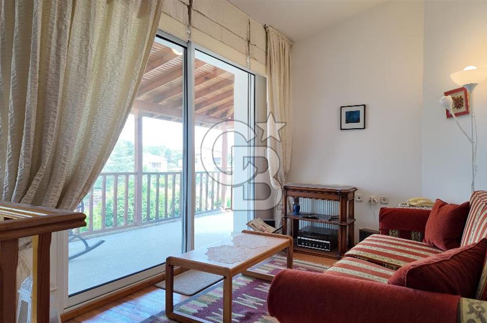 Kemalpaşa Yukarı kızılca Sağlıklı Yaşam Sitesinde Satılık Villa