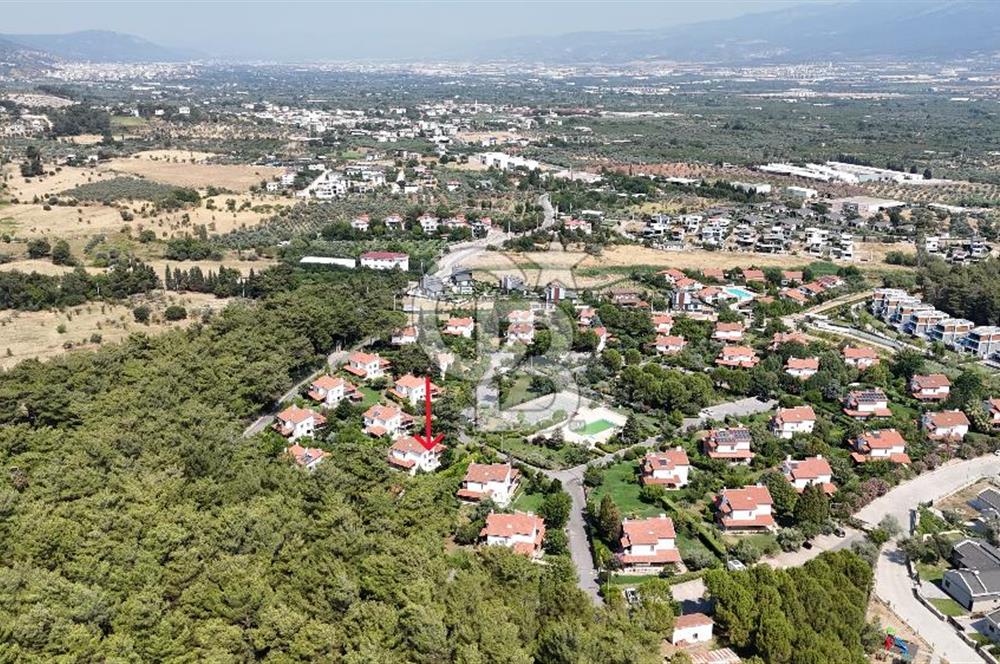 Kemalpaşa Yukarı kızılca Sağlıklı Yaşam Sitesinde Satılık Villa