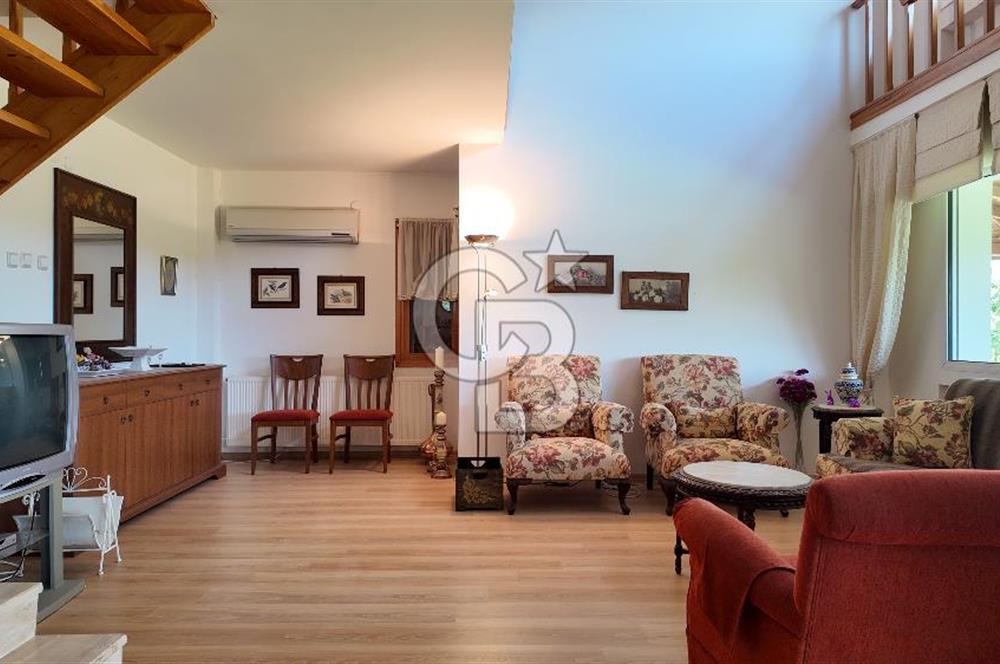 Kemalpaşa Yukarı kızılca Sağlıklı Yaşam Sitesinde Satılık Villa
