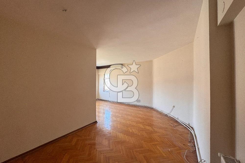 Ümraniye Atakentde 3+1 Canpark AVM Karşısı 95m² Satılık Daire