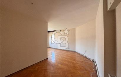 Ümraniye Atakentde 3+1 Canpark AVM Karşısı 95m² Satılık Daire